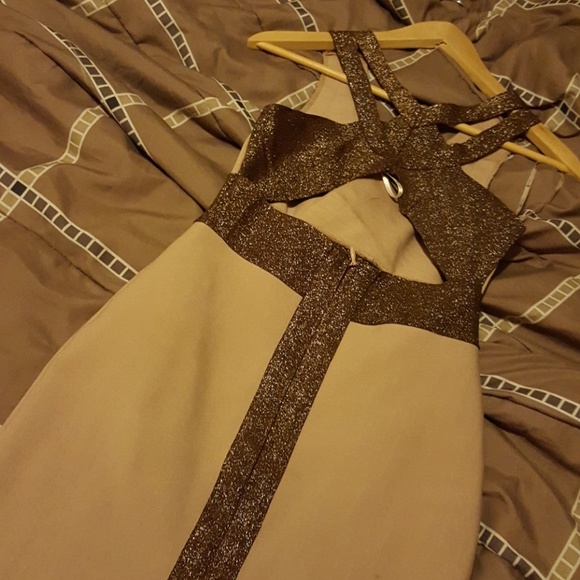 Dress - Picture 2 of 2